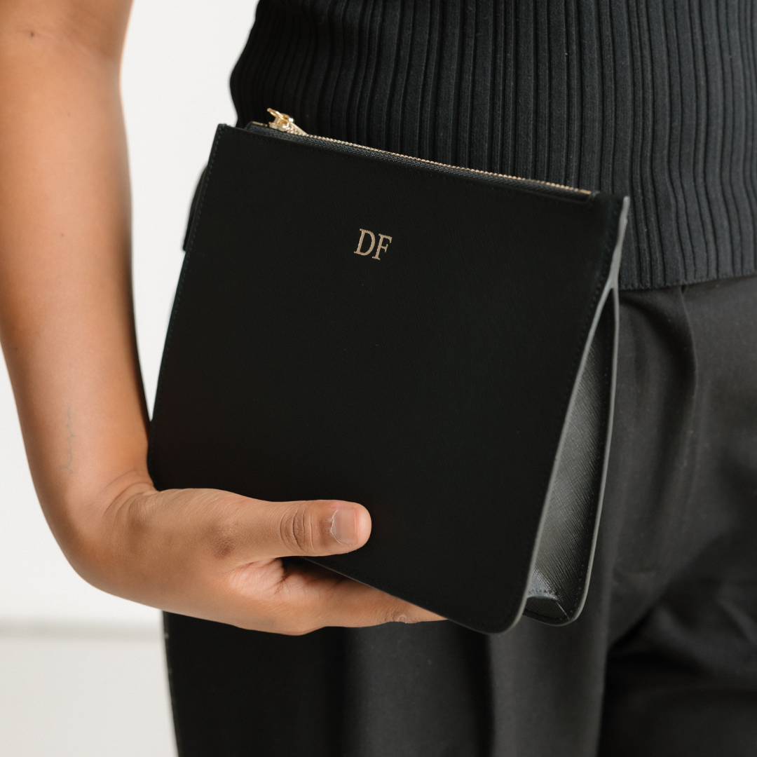 Classic Clutch - Black