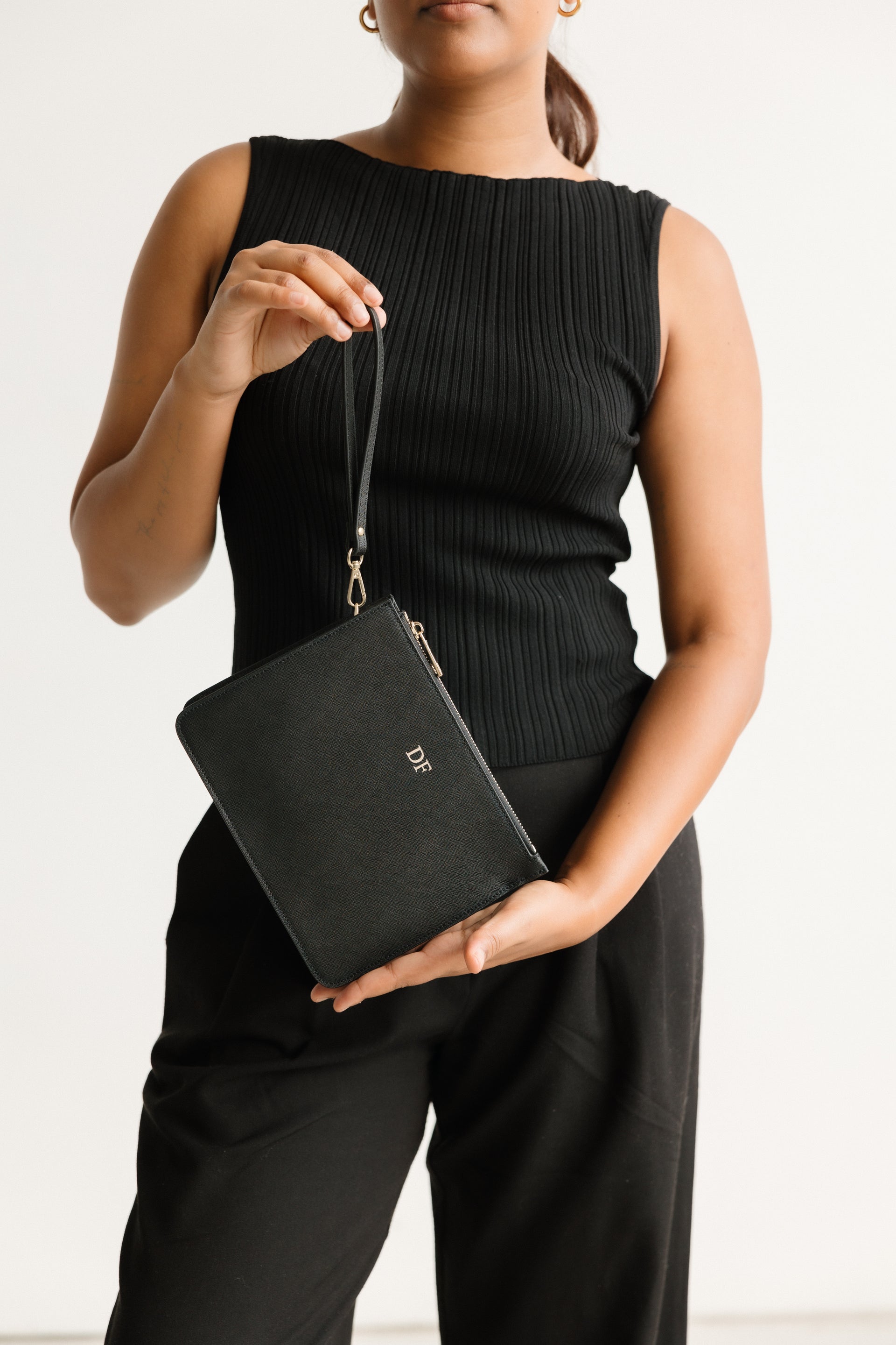 Classic Clutch - Black